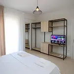 Seaside * Vlora