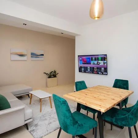 Seaside Apartament *